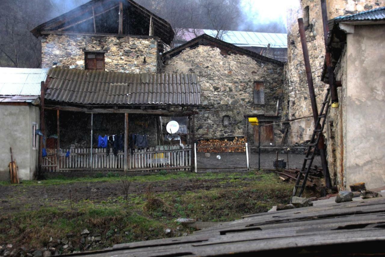Sakhli Laghamshi Mestia Exterior foto